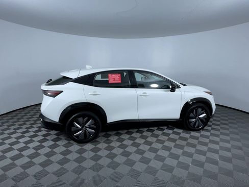 Certified 2024 Nissan Ariya AWD image 9