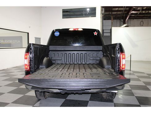 Used 2020 Ford F150 XLT image 19