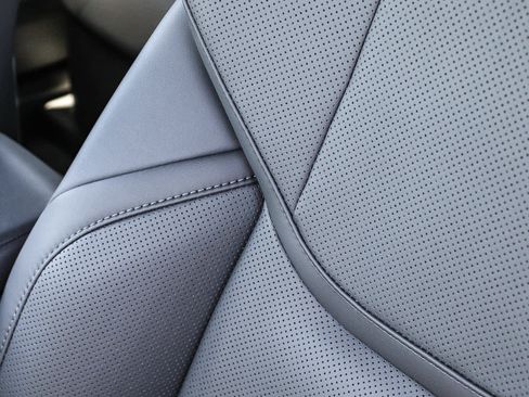 New 2026 Lexus ES 350e FWD image 25