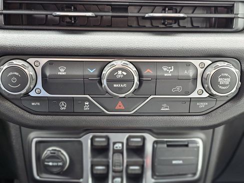 New 2026 Jeep Wrangler Unlimited Sport AWD/4WD image 20