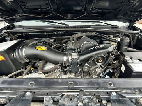 Used 2013 Toyota Tacoma 4x4 Double Cab w/ TRD Off-Road Pkg image 30