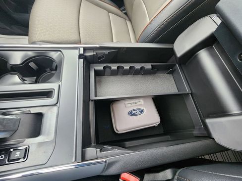 New 2025 Ford F150 Lariat w/ Equipment Group 502A High image 33