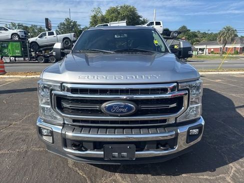 Used 2021 Ford F250 Lariat w/ Lariat Value Package RWD image 9