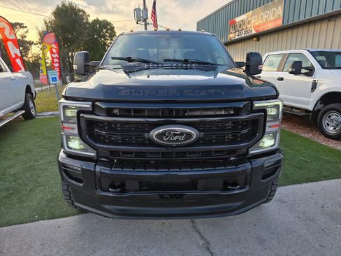 Used 2021 Ford F350 Lariat image 2