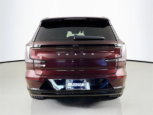 New 2025 Volvo EX90 Plus image 6