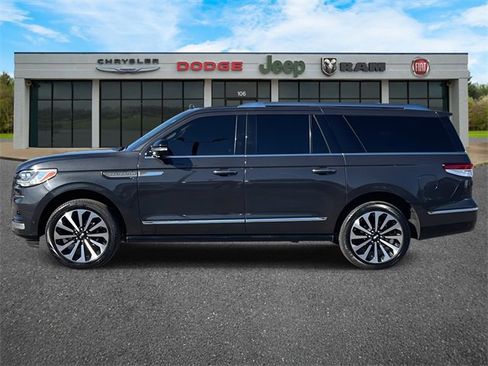 Used 2023 Lincoln Navigator L Reserve image 43