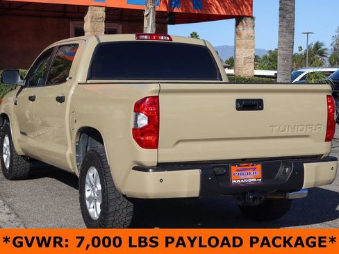 Used 2017 Toyota Tundra SR5 w/ SR5 Upgrade Package image 5