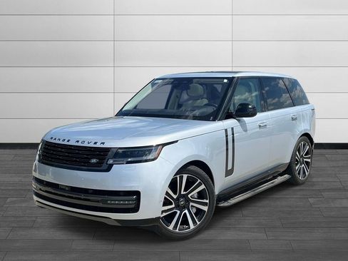 Used 2023 Land Rover Range Rover SE image 1
