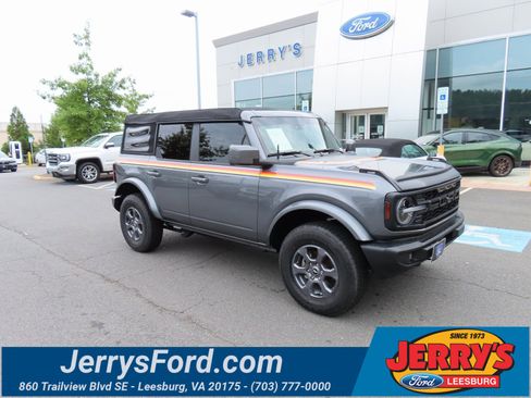 Used 2024 Ford Bronco Outer Banks image 1
