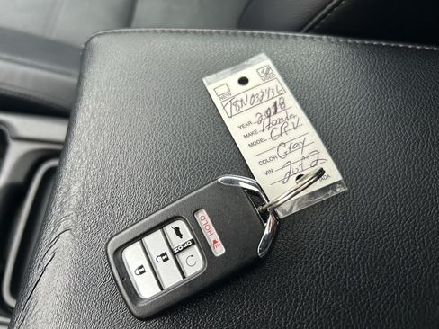Used 2018 Honda CR-V Touring image 36