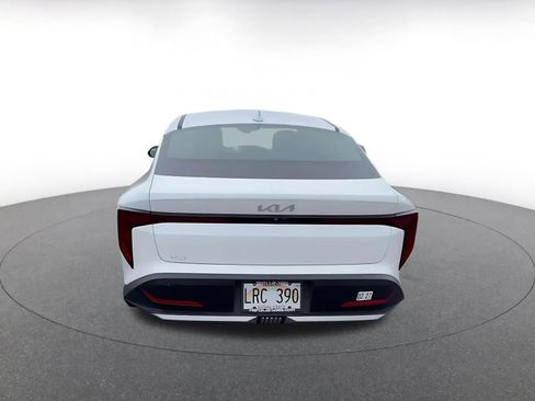 Used 2025 Kia K4 LXS image 12