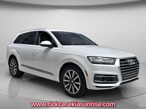 Used 2019 Audi Q7 2.0T Premium Plus AWD/4WD image 9
