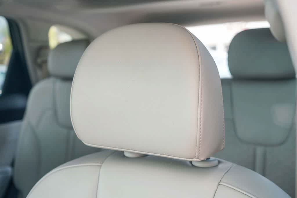 Certified 2022 Kia Sorento SX Prestige w/ Panoramic Sunroof Package AWD/4WD image 24