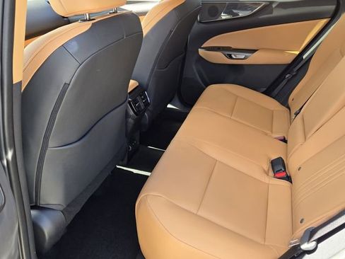 Used 2024 Lexus NX 250 FWD w/ Towing Package (2000 Lbs) image 12