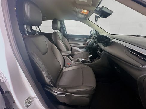 Used 2025 Buick Encore GX Preferred image 30