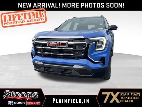 Used 2025 GMC Terrain Elevation w/ Elevation Premium Package image 1