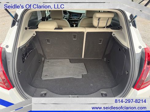 Used 2019 Buick Encore Essence w/ Experience Buick Package image 9