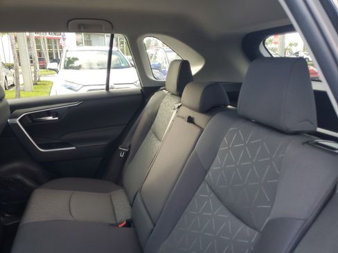 Used 2024 Toyota RAV4 AWD Hybrid image 13