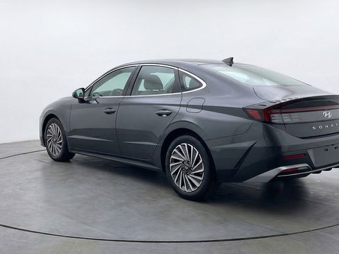 Used 2025 Hyundai Sonata SEL image 6