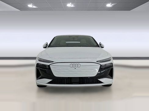 Used 2025 Audi A6 e-tron Premium Plus w/ Premium Plus image 6