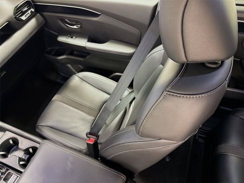 Used 2024 Honda Pilot EX-L image 22