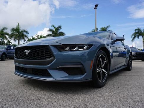 Certified 2025 Ford Mustang Coupe RWD image 16