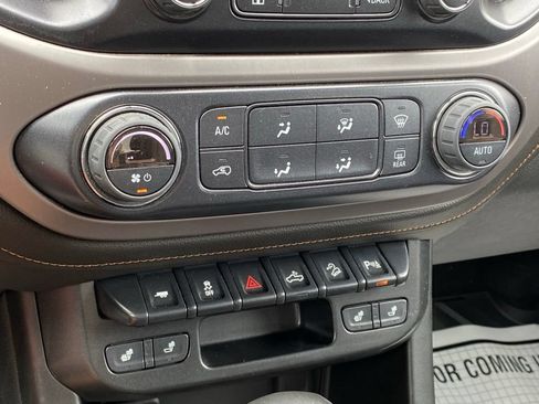 Used 2022 GMC Canyon AT4 w/ Trailering Package AWD/4WD image 18