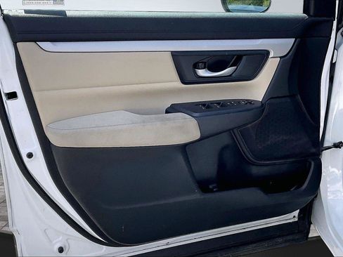 Used 2019 Honda CR-V LX image 22