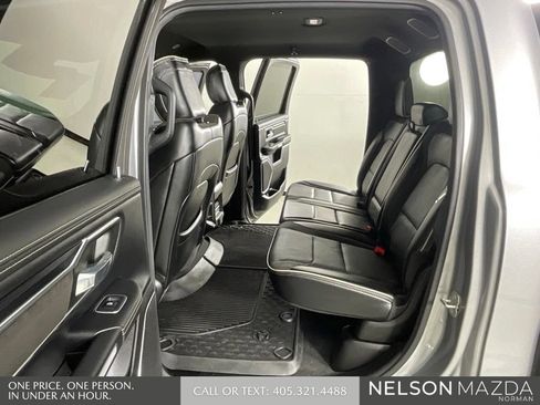 Used 2023 RAM 1500 Laramie AWD/4WD image 12