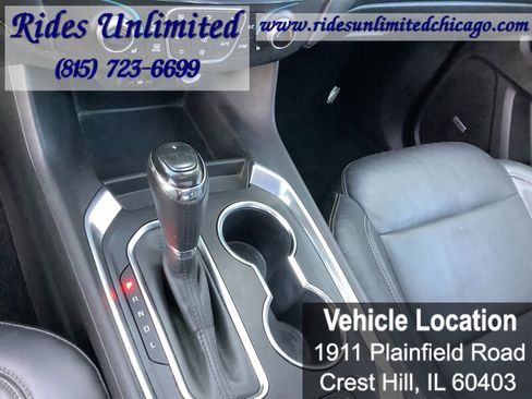Used 2018 Chevrolet Traverse LT AWD/4WD image 40