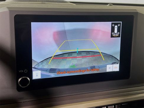 Certified 2025 Toyota Tacoma SR5 image 13