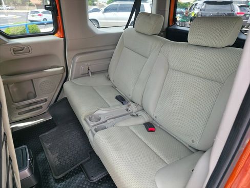 Used 2011 Honda Element EX image 17