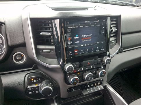 Used 2021 RAM 1500 Big Horn AWD/4WD image 14