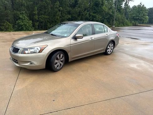 Used 2008 Honda Accord EX-L image 2