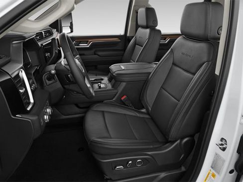 Used 2025 GMC Sierra 2500 AT4 w/ AT4 Premium Plus Package AWD/4WD image 10