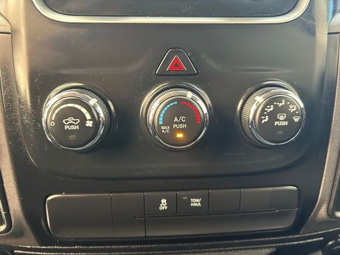 Used 2018 RAM 1500 Tradesman w/ Popular Equipment Group image 30