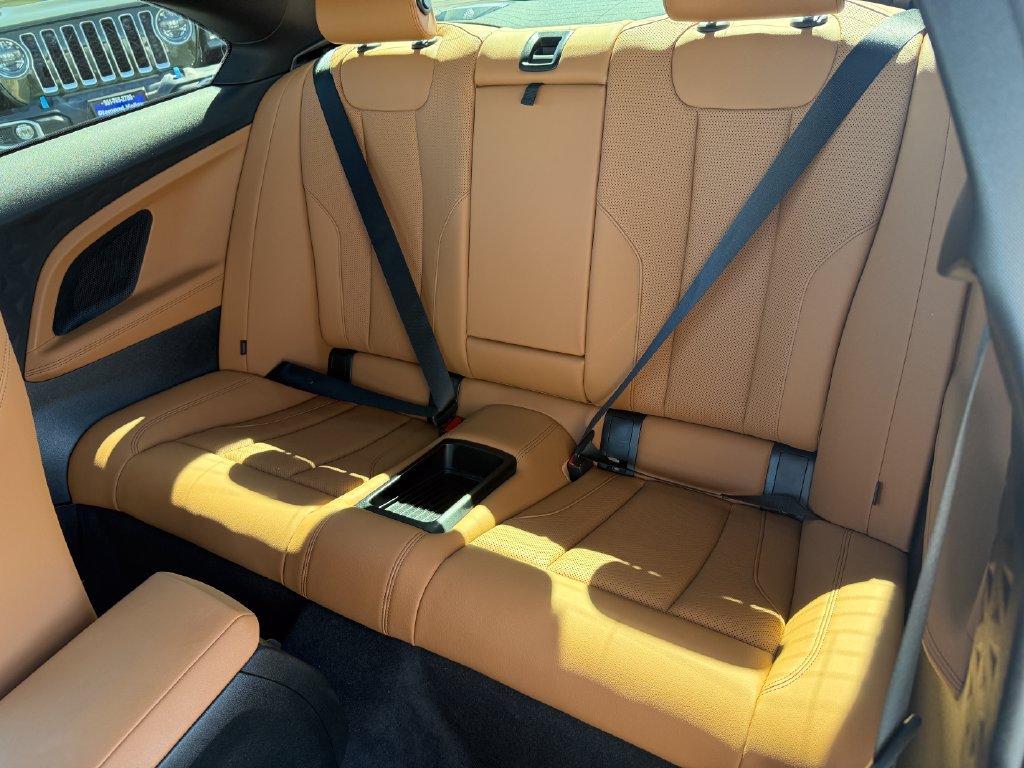 Used 2025 BMW 230i Coupe w/ Convenience Package RWD image 13