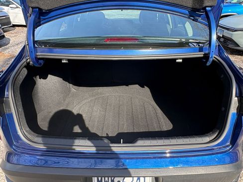 Used 2025 Kia K4 LXS image 29