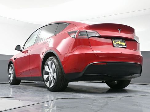 Used 2023 Tesla Model Y Long Range image 55