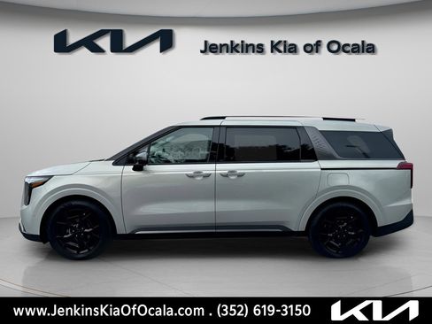 New 2025 Kia Carnival SX Prestige image 5