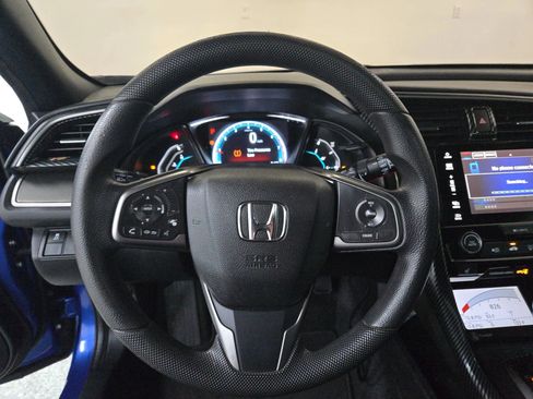 Used 2018 Honda Civic EX image 16