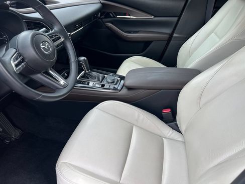 Used 2021 MAZDA CX-30 AWD 2.5 S w/ Premium Package image 10