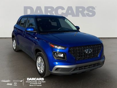 Used 2022 Hyundai Venue SE w/ Cargo Package