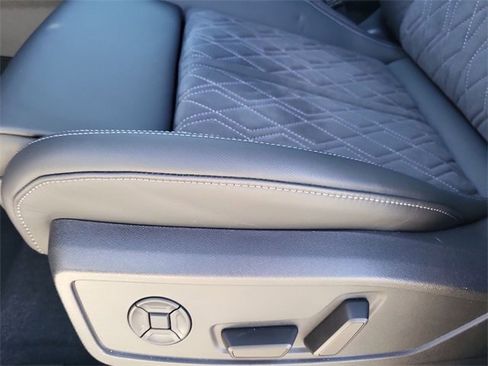 New 2025 Audi SQ5 Premium Plus image 12