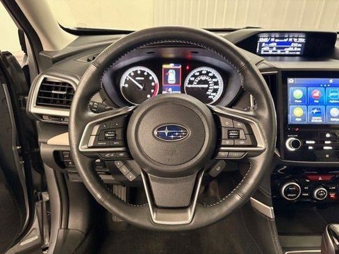 Used 2022 Subaru Forester Limited image 12