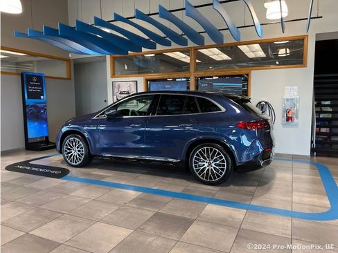 Certified 2024 Mercedes-Benz CLE 300 4MATIC Coupe image 28