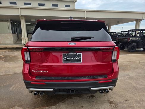 Used 2025 Ford Explorer Platinum w/ Ultimate Package RWD image 6