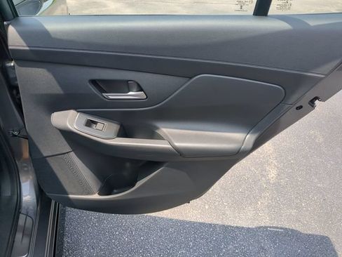 New 2026 Nissan Sentra SR w/ Floor Mat Package FWD image 27