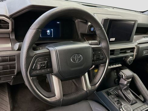 Used 2024 Toyota Tacoma SR5 image 18