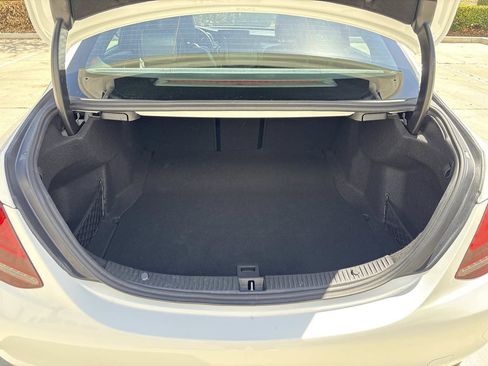 Used 2019 Mercedes-Benz C 300 Sedan image 10